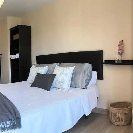 Gongora Apartment *